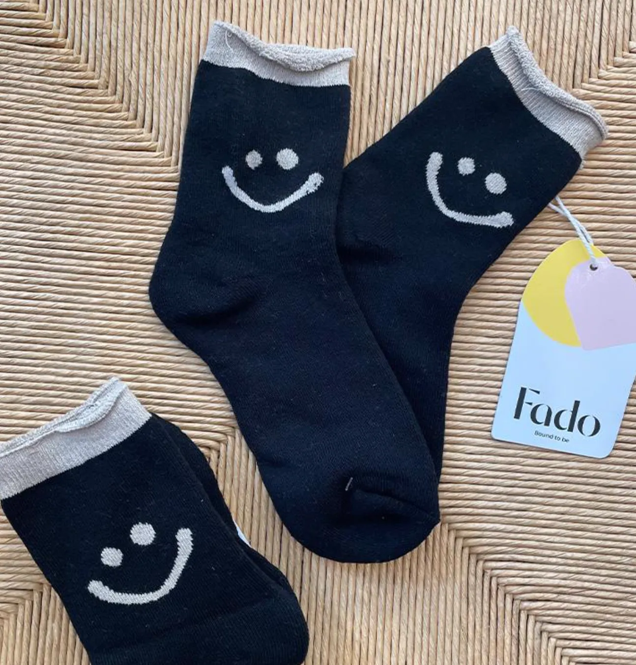 Fado Smiley Socks ~ Neutrals