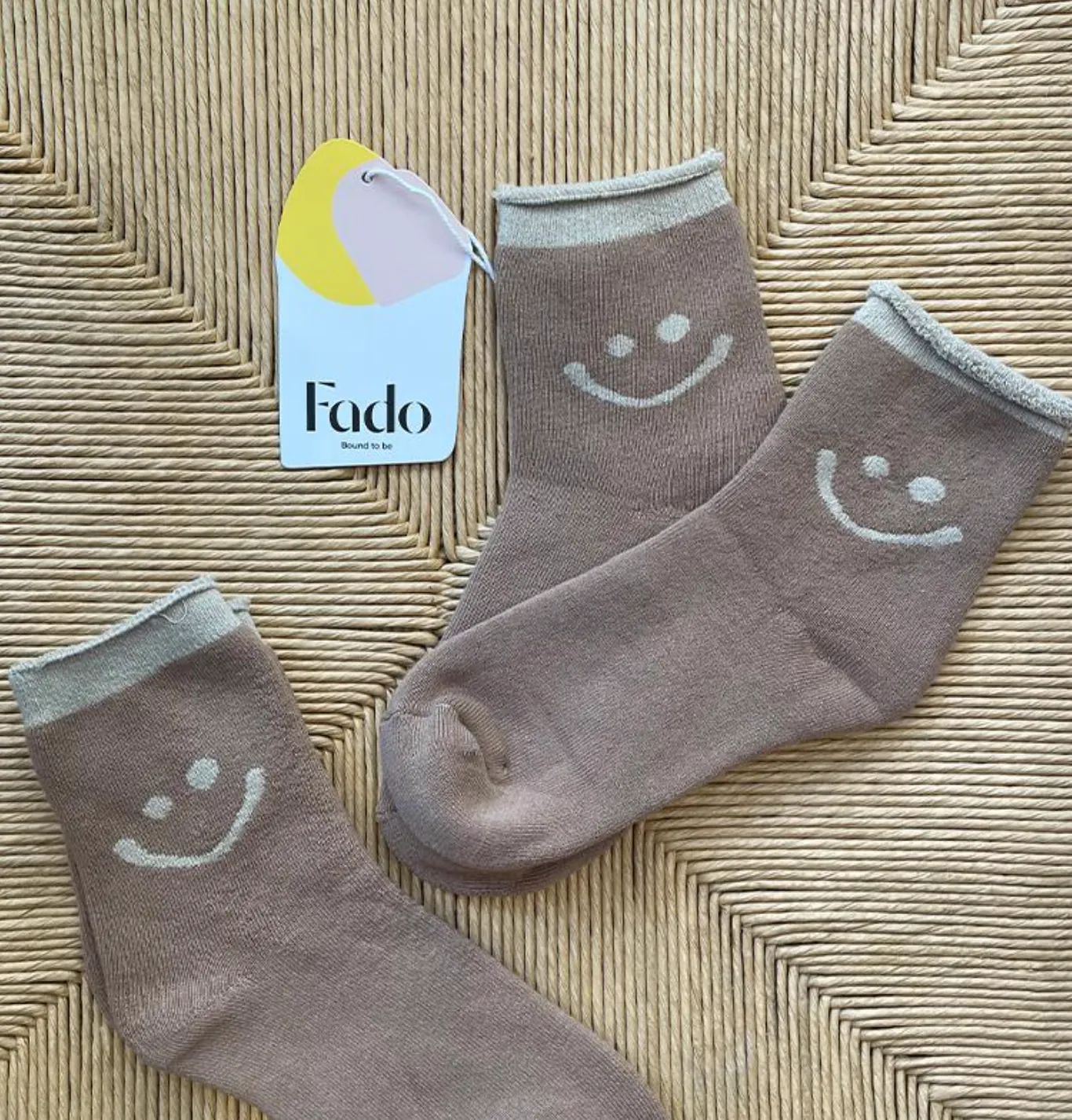 Fado Smiley Socks ~ Neutrals