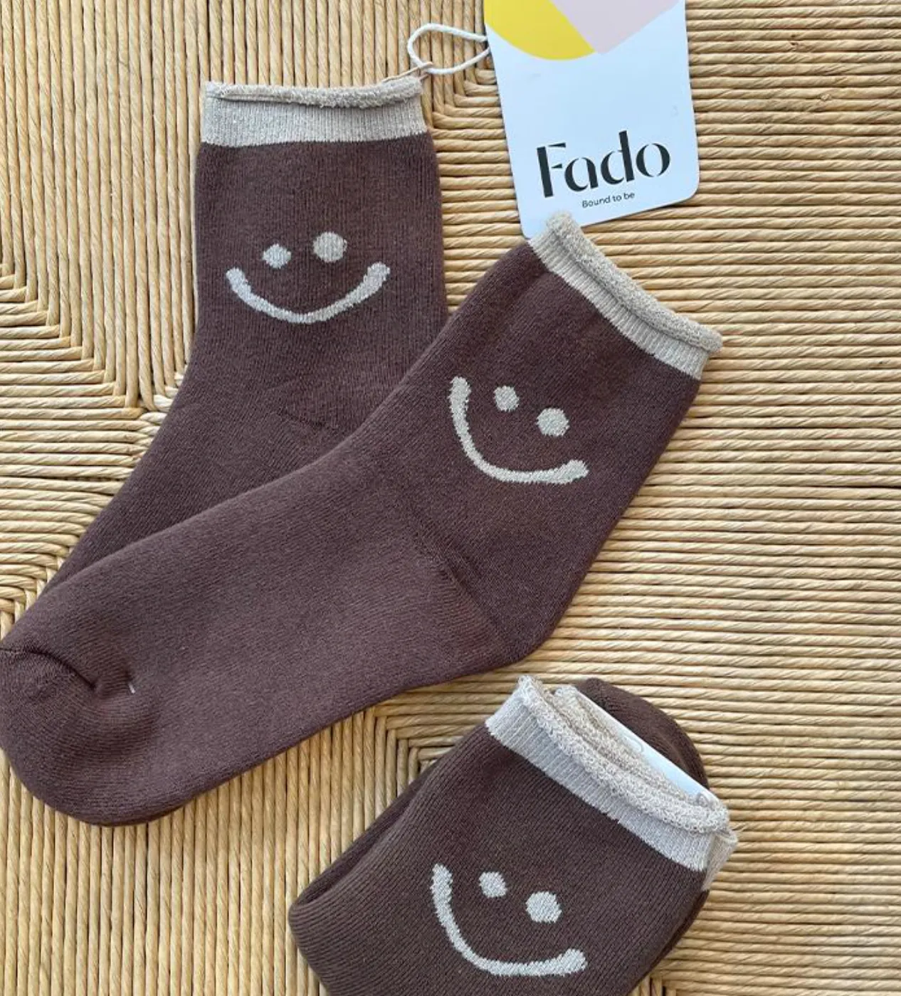 Fado Smiley Socks ~ Neutrals